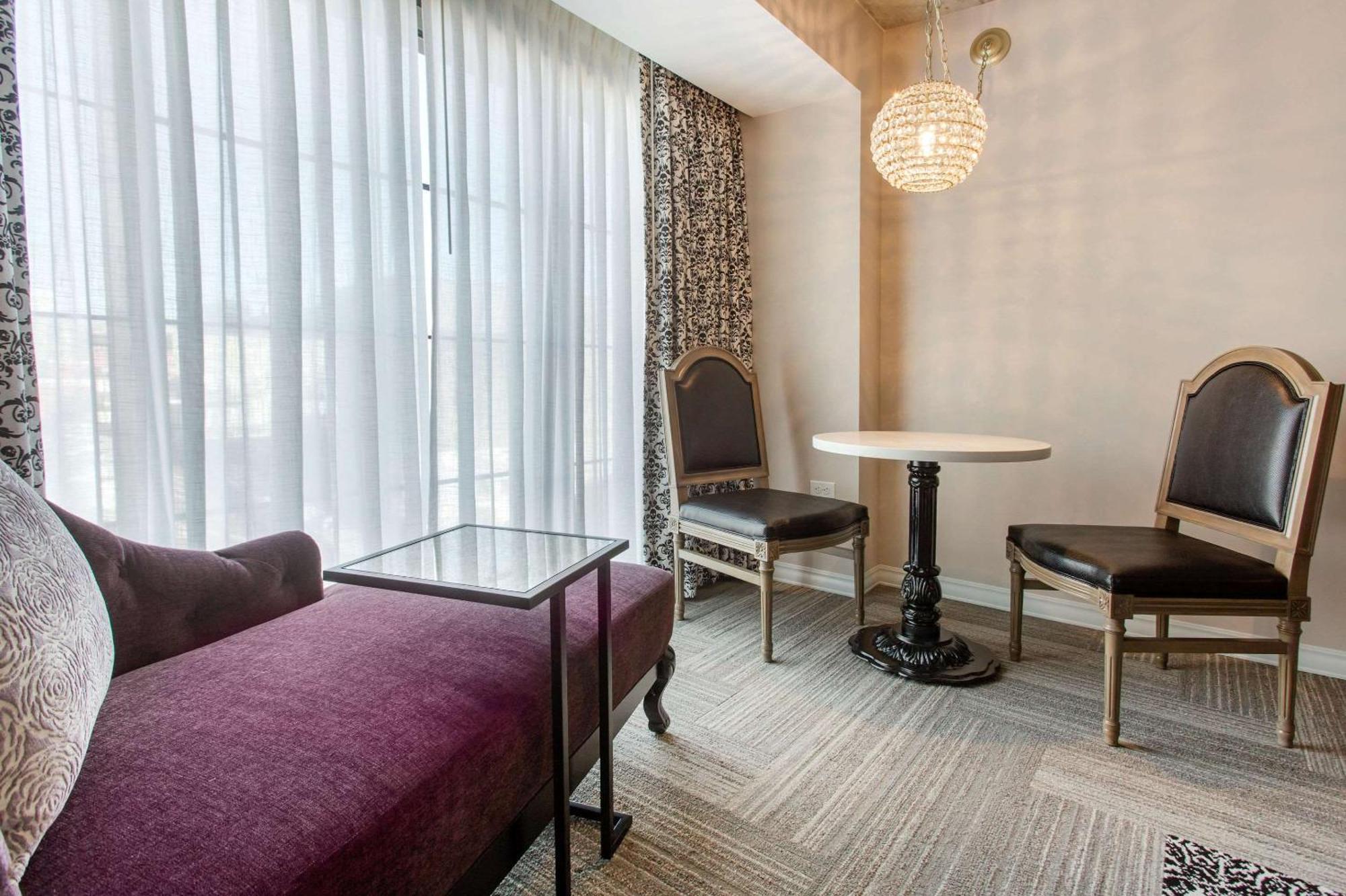 Cambria Hotel New Orleans Downtown Warehouse District Экстерьер фото